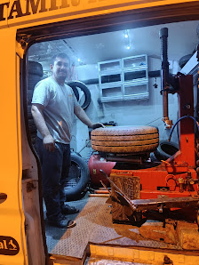 Ramazanoğlu Mobil Lastik Tamiri - 7/24 Antalya Yerel İşletme fotoğrafı 3